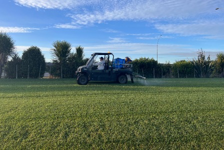Kelvin using DM Sprayer