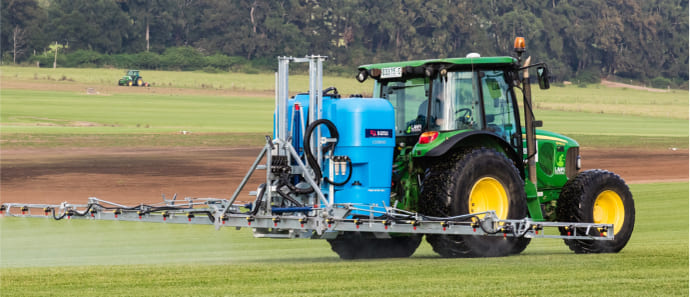 LS Series spraying turf