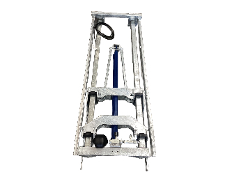 Hydraulic lift mast