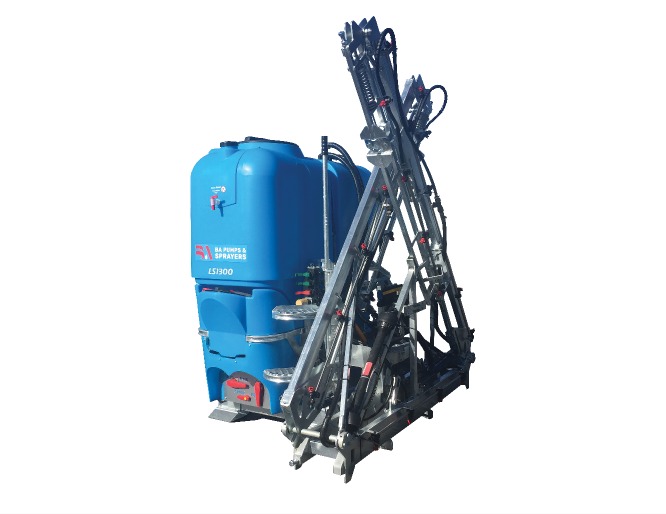 LS Linkage Sprayer with X2 Hydraulic Boom