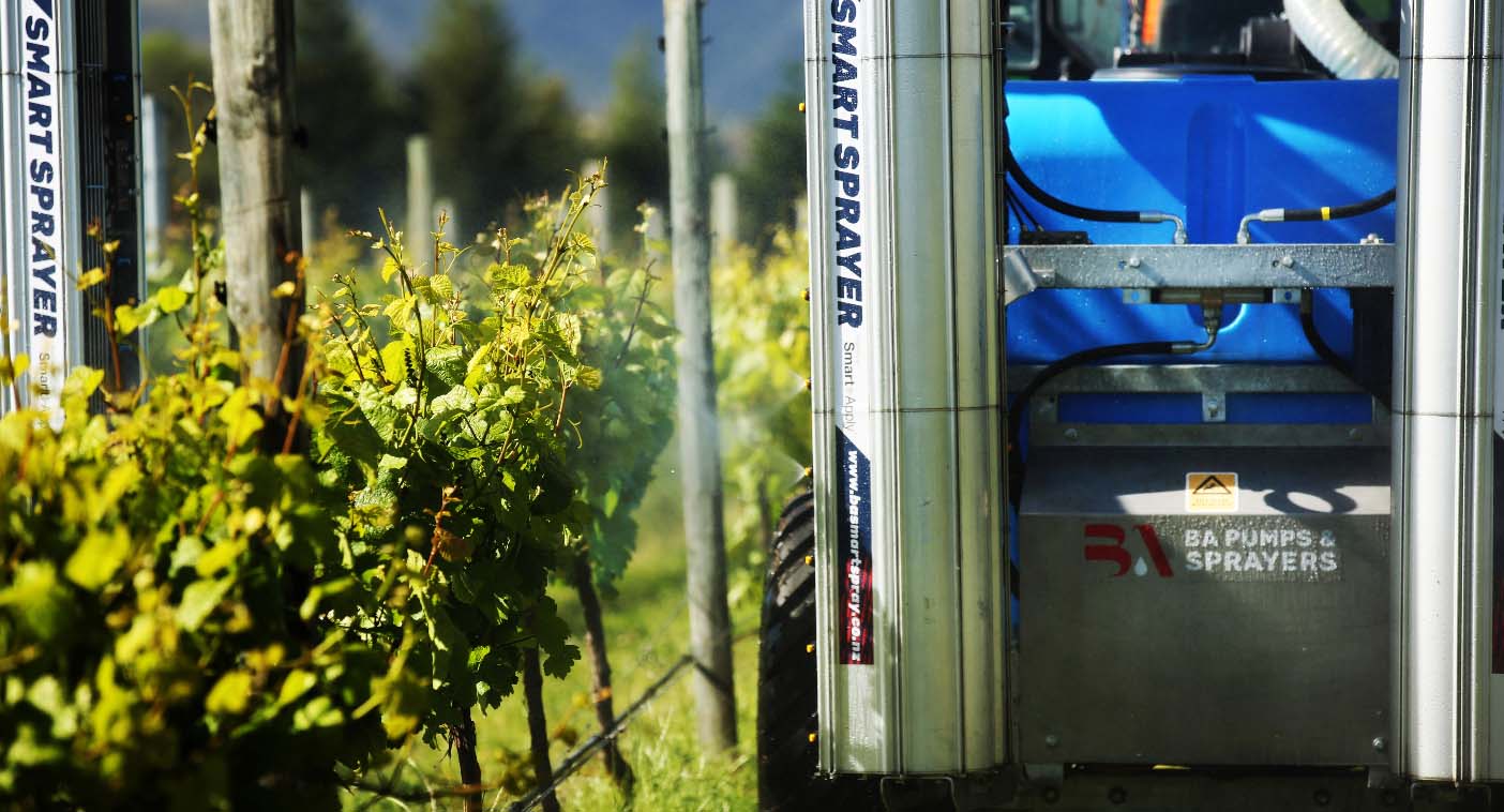 Smart Sprayer with the direct nozzles