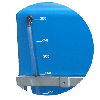 Moulded tank calibration strip