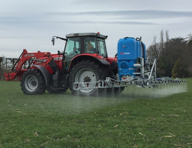 Super X2 Boom on an LS Linkage Sprayer